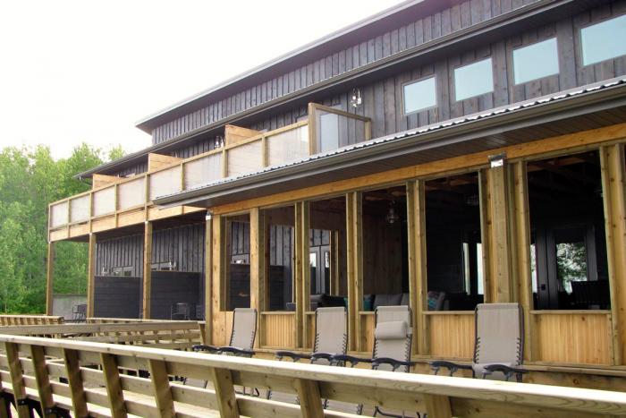 Waters Edge Eco Lodge 