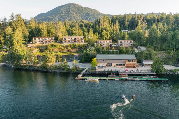 Villas on the Inlet (by West Coast Wilderness Lodge) 