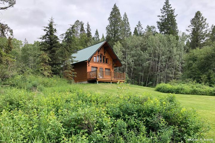 Windermere Creek Cabins 