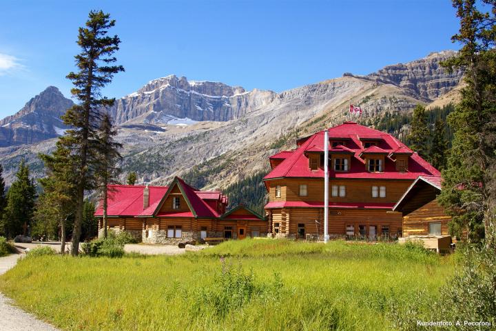 Num-Ti-Jah Lodge 15.05.2021 - 12.06.2021 | 1 Person im Zimmer (Single) | Mountain View Room