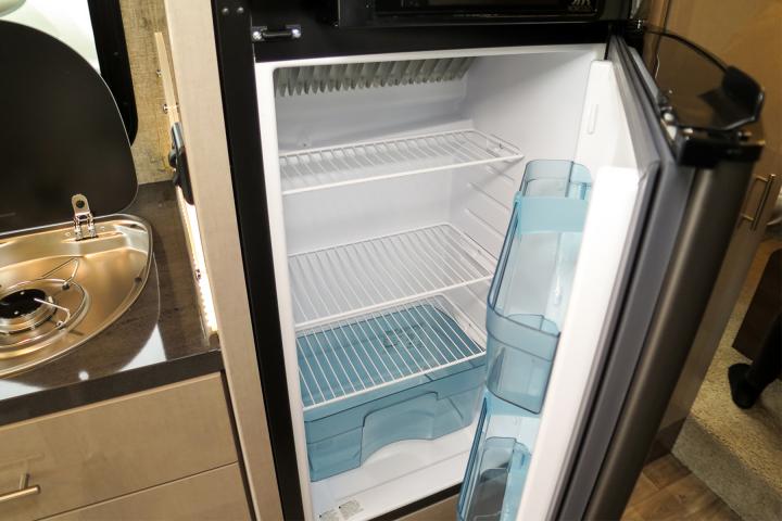 Kühlschrank / Gefrierfach 
