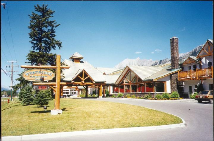Canmore Rocky Mountain Inn 