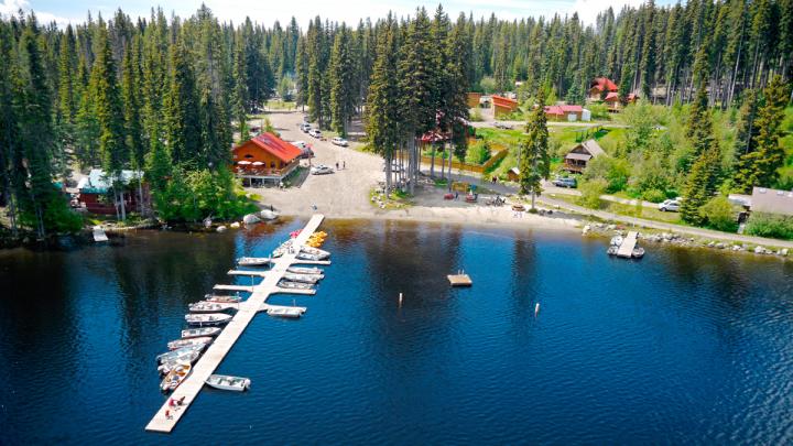 Beaver Lake Mountain Resort 15.05.2023 - 15.06.2023 | 2 Personen im Zimmer (Double) | Cabin Du/WC